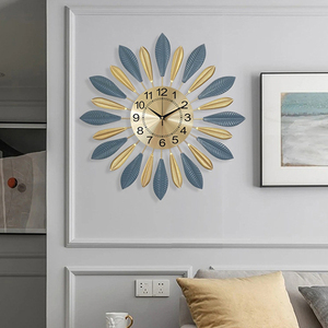 Horloge murale en métal en forme de <span class=keywords><strong>soleil</strong></span> pour la décoration du salon, nouvelle collection, vente en gros - Product Image 1