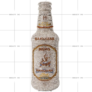 Pochette de soirée unique pour femme, en forme de bouteille de vin, ornée de strass étincelants et de cristaux éblouissants, idéale pour les sorties nocturnes, les bars et les cocktails - Product Image 2