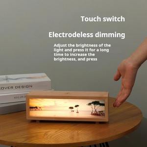 Nouvelle Veilleuse Décorative 2024 en Bois avec Chargeur Sans Fil et Peinture Lumineuse, pour Chevet et Ambiance de Bureau - Product Image 5