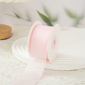 Ruban en organza satiné premium avec finition satinée pour la fabrication de nœuds cadeaux pour flacons de parfum - Product Image 3