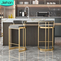 Meubles de café à domicile, design luxueux, prix abordable, tabouret de bar confortable, chaise haute en cuir moderne avec pieds dorés pour table de bar