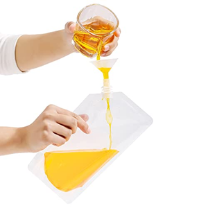 Différentes tailles Durable preuve d'odeur réutilisable croisière Sneak Flask Kit Rum Runner plastique jus bec pochette sac - Product Image 4