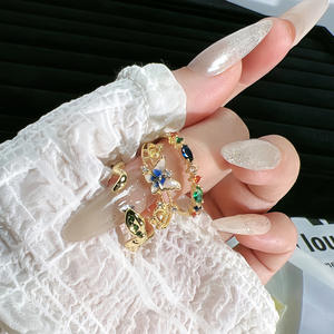 Bague en cuivre Fairycore glamour dégradé papillon Zircon dentelle bandes ouvertes empilables pour les looks de fête et de soirée - Product Image 2