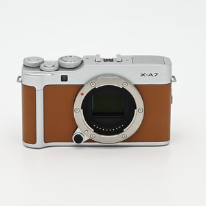 กล้องดิจิตอล <span class=keywords><strong>Fujifilm</strong></span> X-A7 มือสอง สภาพ 95% ความละเอียด 24.2MP บันทึกวิดีโอ 4K เหมาะสำหรับมือใหม่ - Product Image 1