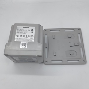 Contrôleur de niveau ultrasonique compact SITRANS LUT400 à point unique avec télécommande 7ML5050 - Product Image 5
