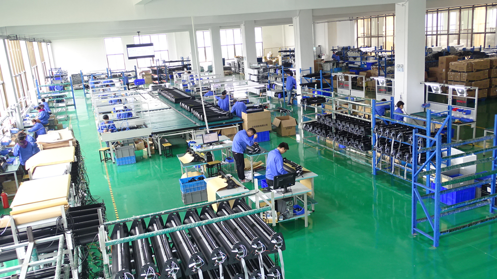 Manual Paper Cutting Plotter Machine With Step Motor 1350mm