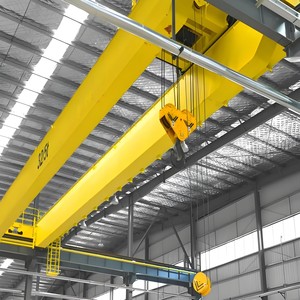Grúa Puente Europea QDXX de Bajo Perfil para Elevación que Ahorra Espacio en Proyectos de Renovación de Fábricas Antiguas - Product Image 4