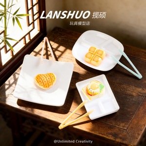 ชุดครัวจิ๋วเรซิ่นพลาสติกพร้อมจานชามช้อนตะเกียบสำหรับของเล่นบ้านตุ๊กตาอายุ 2 4 ปีไม่จำกัดเพศ - Product Image 3