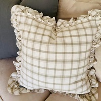 Housse de coussin personnalisée, dernière collection, motif à carreaux beige, taie d'oreiller design vintage pour canapé, housse de coussin pour canapé, décoration intérieure avec volants