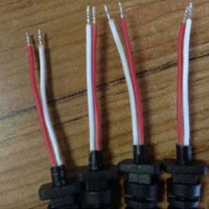 Produits les plus vendus fournisseur de machine à dénuder les fils tressés pneumatiques - Product Image 3