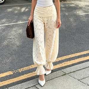 Pantalones de punto para mujer, semitransparentes, con encaje, cintura plegable, estilo vintage, jogger, tipo paracaídas - Product Image 5