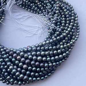 Venta al por mayor 4-8mm Natural negro Arco Iris perlas sueltas de agua dulce forma redonda hebra de cuentas para la fabricación de joyas - Product Image 4
