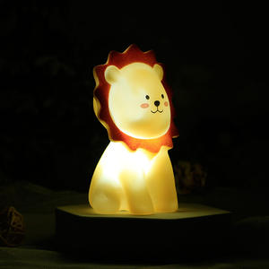 Vente en gros de lampe de nuit LED petit lion à toucher vendeur de rue fournitures de jouets lampe <span class=keywords><strong>frontale</strong></span> de décoration de lit d'enfants à piles - Product Image 2