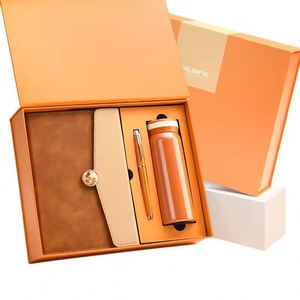 Carnets de luxe à couverture rigide, imprimés en typographie, avec logo personnalisé, agendas, carnets en cuir, stylos, ensembles de thermos, cadeaux d'entreprise - Product Image 4