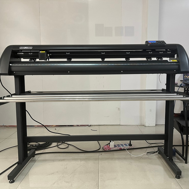 MYJET 1351 Wide Format Cutting Machine and Engraving Machine for Paper PVC Cutting