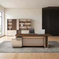 Meuble de bureau exécutif intelligent à LED avec tiroirs à ouverture par pression, bibliothèque pour suite de PDG, unité de rangement haut de gamme style Morandi