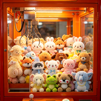 Assortiment varié de jouets en peluche pour machines à griffes, animaux en peluche doux, mini-poupées pour enfants, vente en gros