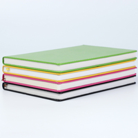 Carnets de notes A5 en cuir PU bon marché en gros, couverture unie, personnalisables, promotionnels, à couverture rigide, imprimés, multicolores
