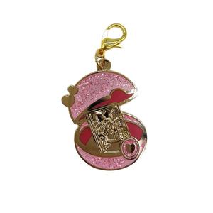 Accessoire de bijoux de mode diy, breloques personnalisées, logo <span class=keywords><strong>pokeball</strong></span>, pendentifs mignons, bon marché, vente en gros, pièces - Product Image 1