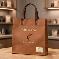 Sac cadeau en papier cartonné multi-tailles personnalisé, logo imprimé sur mesure, sac fourre-tout écologique pour l'emballage en magasin