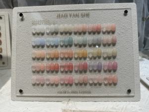 2025 populaire 30 couleurs transparentes 12ml Gel vernis Kit durci par lampe à LED UV Gel UV de haute qualité ensemble par le fournisseur de vernis à ongles Gel - Product Image 4