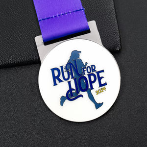 Médailles de médaille de course virtuelle de compétition de patinage de danse en émail doux rose personnalisé pour le sport - Product Image 3