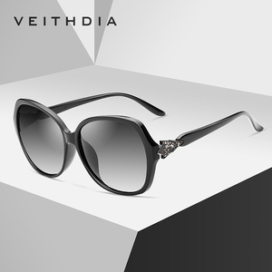 Veithdia Gafas de sol polarizadas para mujer UV400 tipo 3 con lentes TAC y montura de plástico y metal para conducir, pescar, moda - Product Image 3