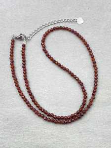 Collier ras du cou en grenat Hessonite, tendance, unisexe, avec micro-pierres, perles délicates, micro-facetté, bijoux minimalistes - Product Image 2