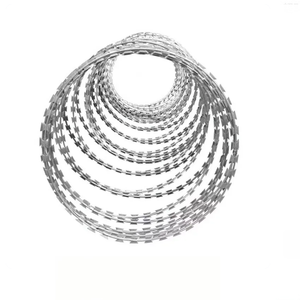 Alambre de púas galvanizado en caliente antiescalada para cercas |   Alambre de púas de seguridad - Product Image 3