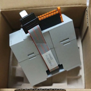 FX5-4DA โมดูลคอนโทรลเลอร์ IO ใหม่เอี่ยม โมดูลคอนโทรลเลอร์แบบตั้งโปรแกรมได้ของแท้ พร้อมการรับประกันหนึ่งปี - Product Image 2
