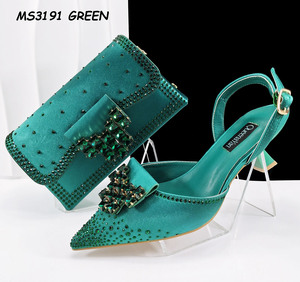 Set di Lusso 2026 <span class=keywords><strong>con</strong></span> Borsa Clutch Glitterata e <span class=keywords><strong>Scarpe</strong></span> <span class=keywords><strong>con</strong></span> <span class=keywords><strong>Tacco</strong></span> Alto per Donna, Stile Italiano - Product Image 4