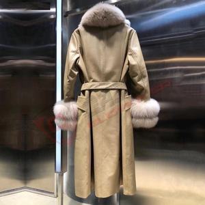 Nouvelle Arrivée Grande Taille Coton Respirant Mode Hiver Veste en Fourrure Épaisse Coupe-Vent Manteaux en Cuir pour Dames avec Col en Fourrure - Product Image 2