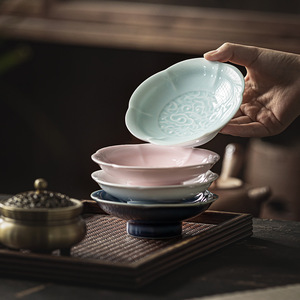 Assiette en céramique à pied, forme irrégulière, en porcelaine, style zen vintage, plat à thé et à collation, plateau à fruits de fête, luxe rétro - Product Image 2