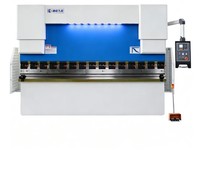 Presse plieuse hydraulique synchronisée BEKE WC67K avec table de travail de 3200 mm pour le formage des extrémités en aluminium/cuivre/acier inoxydable, garantie 2 ans