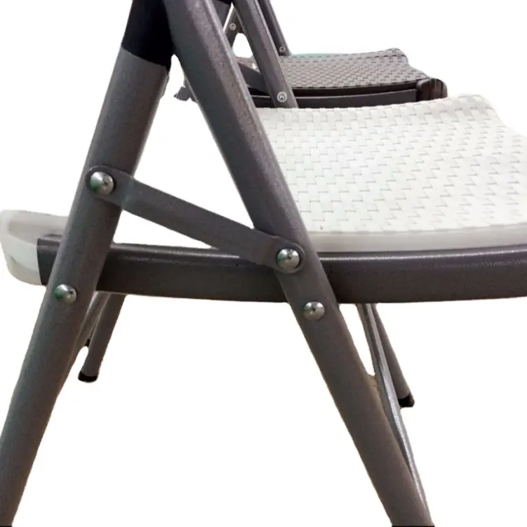 2022 hotsale Cheap rattan folding chair, white wicker chair, HDPE plastic foldable chair with rattan design
