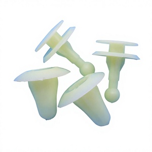 Clips en plastique pour voiture, clips en nylon pour panneaux de porte 67771-0101, universels pour réparation et remplacement, attaches automobiles - Product Image 3