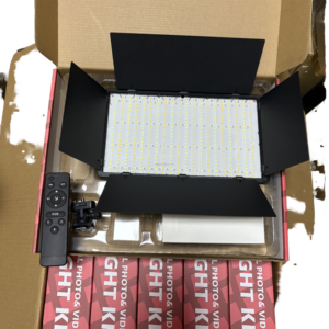 Nhà máy trực tiếp RGB u600 40 wát <span class=keywords><strong>LED</strong></span> bảng điều chỉnh đèn cho nhiếp ảnh studio <span class=keywords><strong>Video</strong></span> & dòng sống trang điểm xách tay RGB <span class=keywords><strong>LED</strong></span> chiếu sáng - Product Image 2