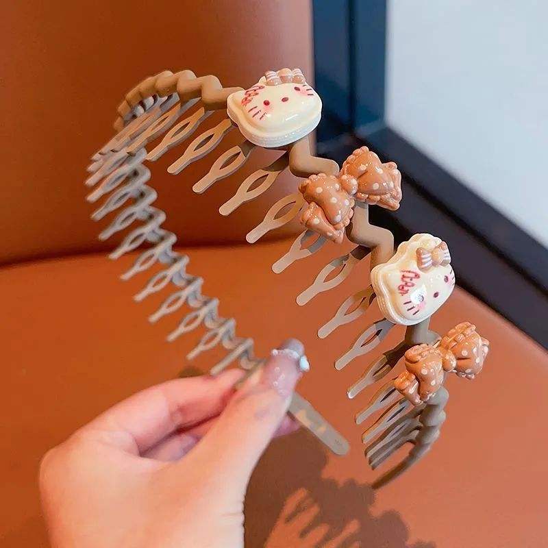 5m White Hello Kitty