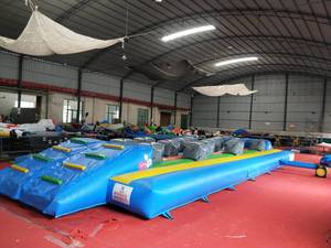 Parcours d'obstacles gonflable commercial WINSUN pour jeux de saut en plein air - Product Image 4