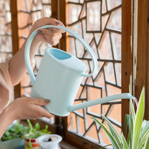 Regadera de plástico de 1,5 l, duradera, con boquilla larga para suculentas y flores - Product Image 3