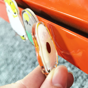 Kuien Bán Buôn Tùy Chỉnh In 8Mm Nam Châm Charms Tùy Chỉnh Anime Tủ Lạnh Tủ Lạnh Nam Châm Linh Vật Acrylic Nhựa Tủ Lạnh Nam Châm - Product Image 3