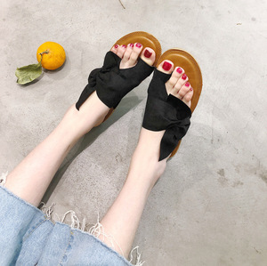 Playa de mujer americana y europea para zapatillas cómodas y suaves con luz plana con lazo al por mayor para uso en interiores y exteriores - Product Image 4