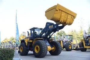 Nuevo excavador de ruedas chino de 8 toneladas XC988 de la marca Top 1 con cucharón de 4.5 m³ en venta, excavadora de ruedas de la mejor marca china - Product Image 5