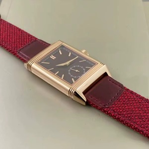 นาฬิกา Reverso รุ่นคลาสสิค สีแดง ตัวเรือนสแตนเลสหรูหรา สายหนัง ดีไซน์ย้อนยุค หรูหรา ออกแบบพิเศษ หน้าปัดสองด้าน อนาล็อก หางโจว - Product Image 5
