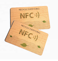 Clé de jeton d'étiquette de carte NFC en bois FOB pour le contrôle d'accès Gestion des actifs MIFARE Classic 1K NTAG213 option RFID UHF