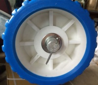 Rouleaux oscillants en matériau PP PU bleu/noir à bas prix pour remorques de bateaux Pièces et accessoires de remorque de haute qualité à vendre