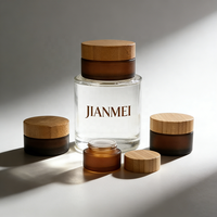 Bocaux en verre ambré givré 250 ml 200 ml 150 ml 100 ml 50 ml 30 ml 15 ml Pot en verre pour crème pour le visage avec couvercle en bois pour pot cosmétique