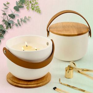 Venta al por mayor directa de fábrica: Frascos de cerámica de lujo vacíos y reutilizables con tapa de bambú y asa de cuero para fabricación de velas DIY - Product Image 1