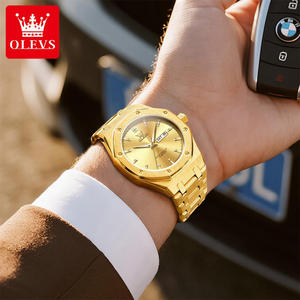   Reloj de Cuarzo Luminoso de Moda, Resistente al Agua, con Calendario, Estilo de Lujo, Marca de Lujo, Logotipo Personalizado OEM 3726, Dorado, Superventas, para Hombre - Product Image 4