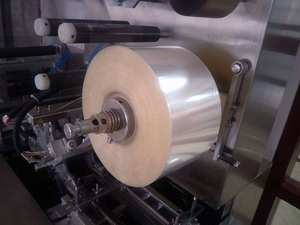 Machine d'emballage pneumatique automatique BT-160 pour boîtes de chewing-gum, boîtes à bijoux, petits flacons de parfum, aliments et boissons, capacité de 120 pièces/minute, facile à utiliser - Product Image 2